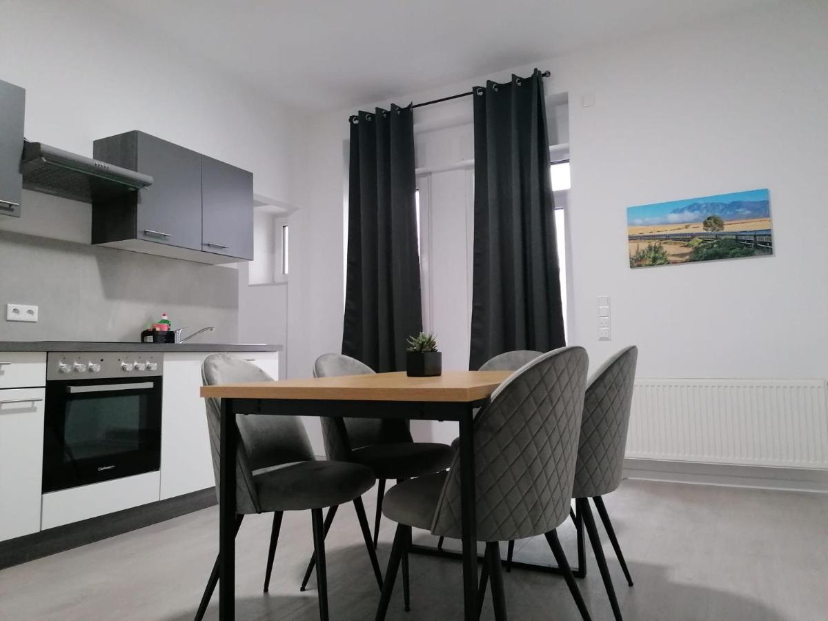 Estrella24 Living Tokio Apartment
